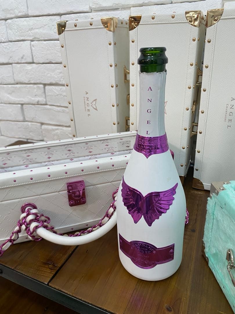 ⭐️【全国送料無料】エンジェル　シャンパン　5本　空箱10個　撮影　ディスプレイ