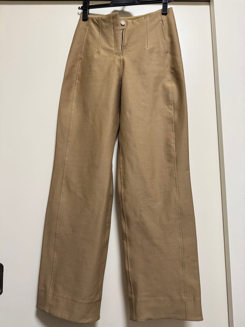 Lululemon Utilitechリラックスフィット ミッドライズトラウザー