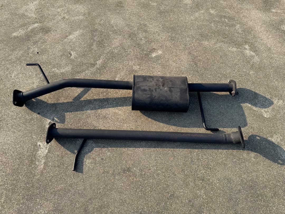 30アルファード 2.4 中間　マフラー