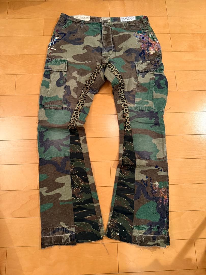 パンツ GALLERY DEPT La Flare Camo