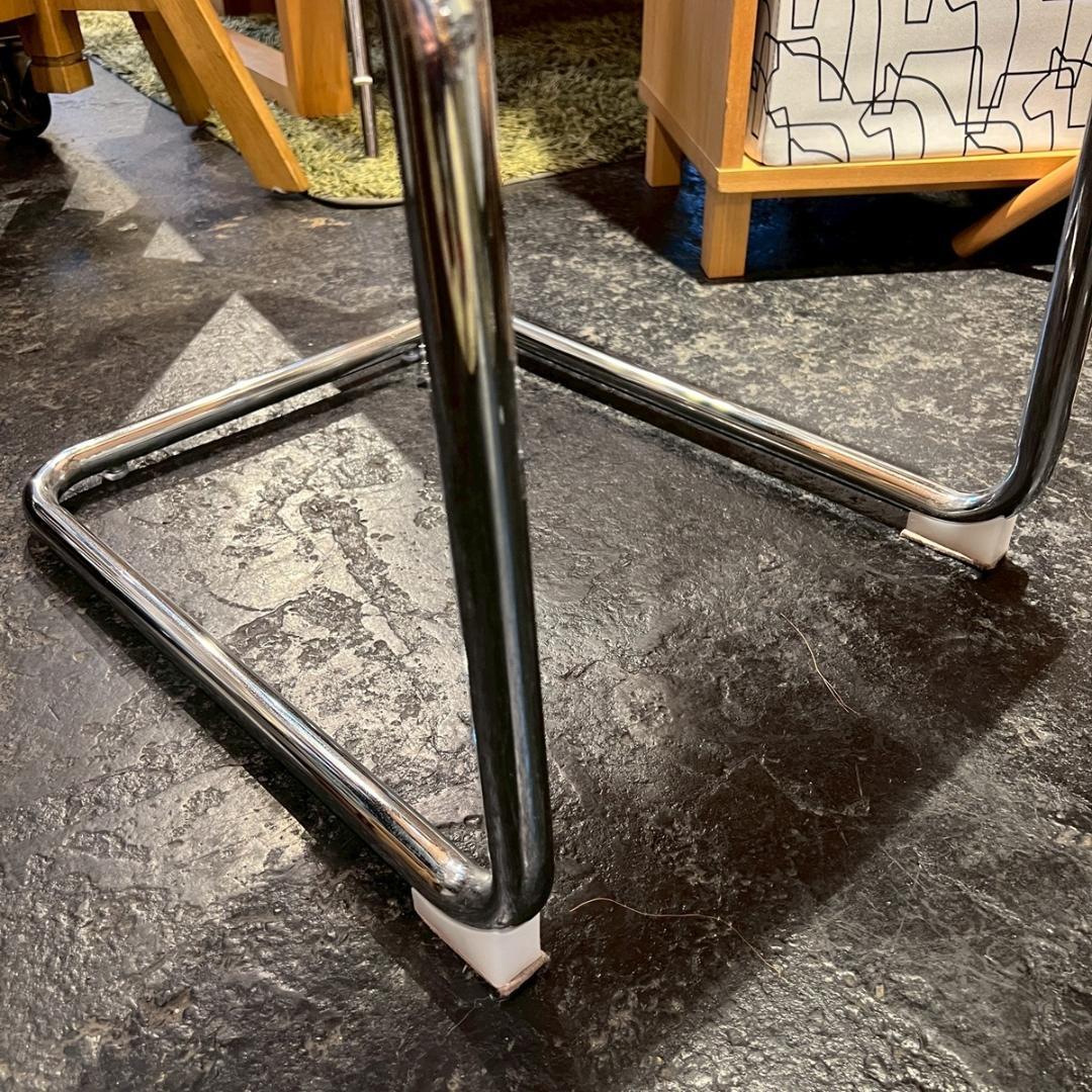 チェスカ チェア リプロダクト アーム付き ダイニングチェア ラタン モダン