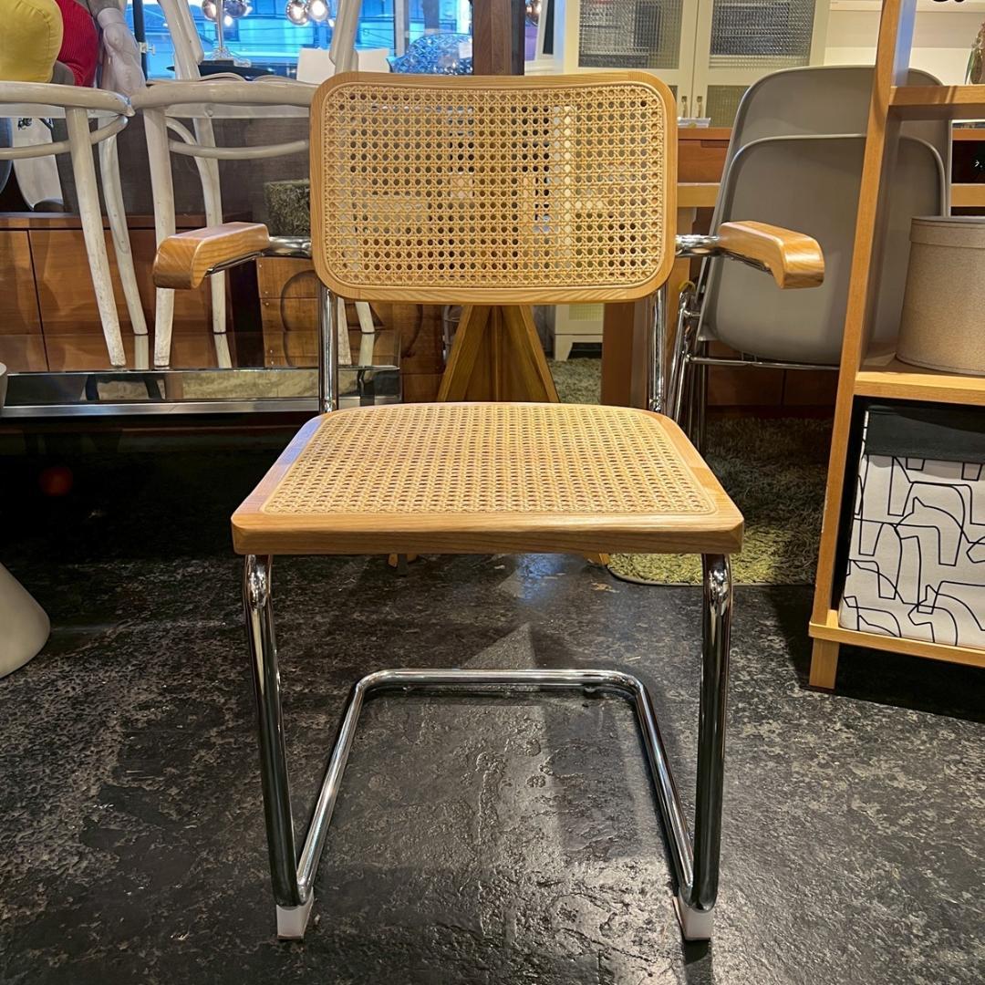 チェスカ チェア リプロダクト アーム付き ダイニングチェア ラタン モダン