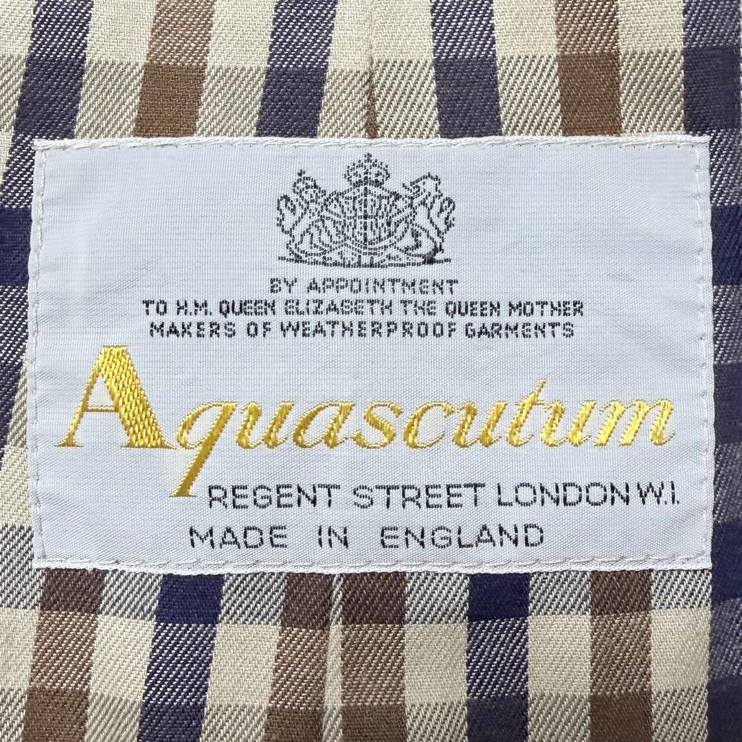 アクアスキュータム ロングトレンチコート チェック柄