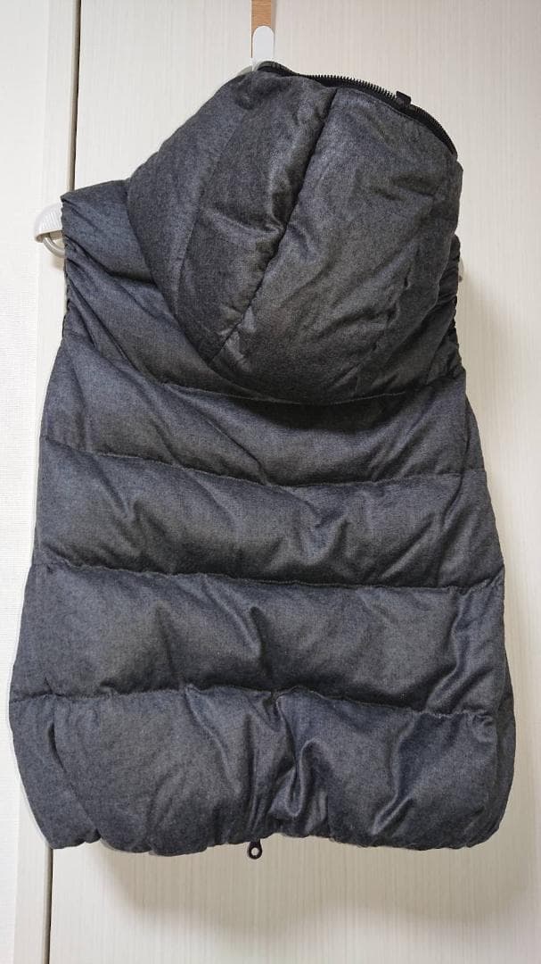 新品未使用 DUVETICA  レディース ダウンベスト 40 グレー