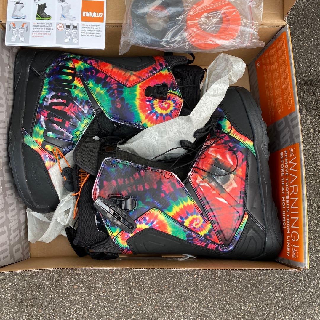 ThirtyTwo タイダイ スノーボードブーツ