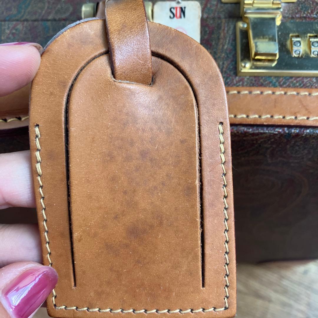 びっくらこいたエトロ　アタッシュケース　ペイズリー柄