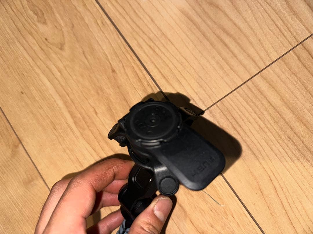 QUAD LOCK スマートフォン マウントアダプター