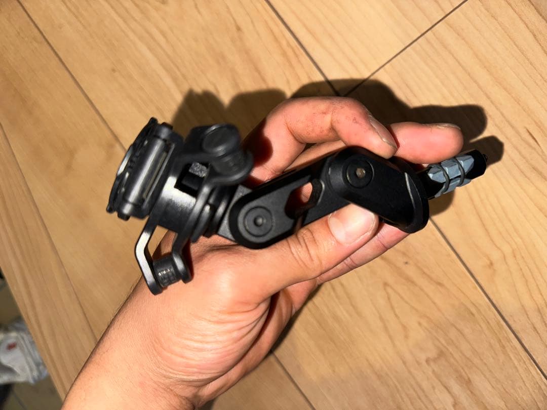 QUAD LOCK スマートフォン マウントアダプター