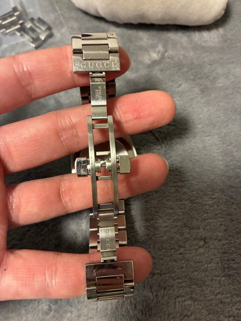 GUCCI クォーツ腕時計 ステンレス　GG2570 YA142404 ダイヤ