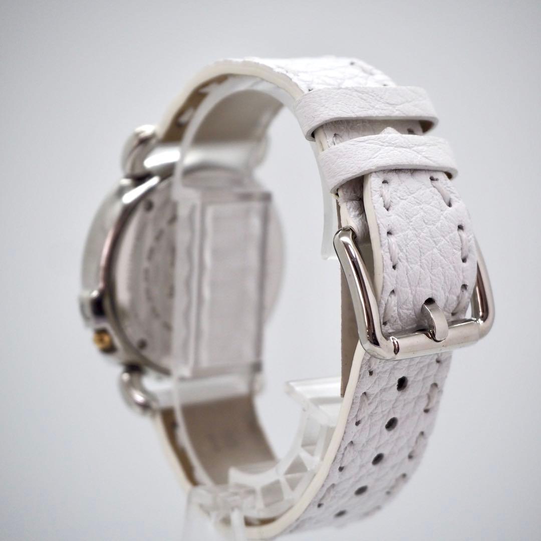 735 FENDI 時計　メンズ　レディース　セレリア ホワイトシェル　箱付き