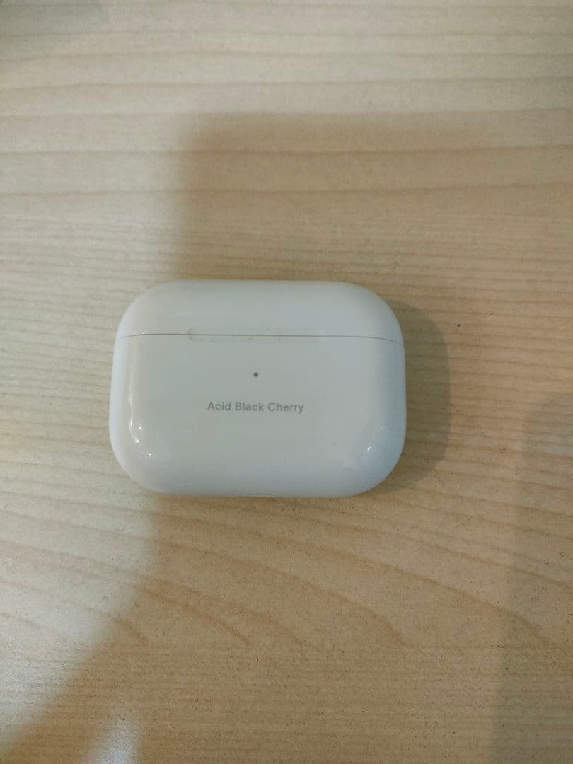 ガ*テ様 ☆airpods pro 第2世代　Lightning 美品