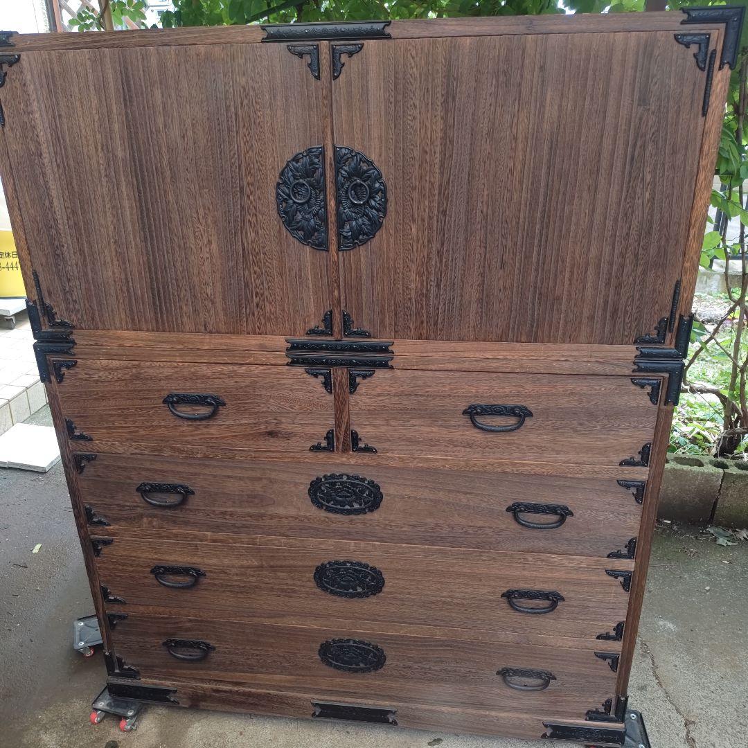 昭和レトロ　総桐箪笥 飾り金具　着物箪笥&和箪笥 　2段重ねセット　送料込