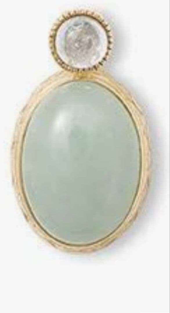 週末限定お値下げ　アガット K10翡翠とベリルのチャーム