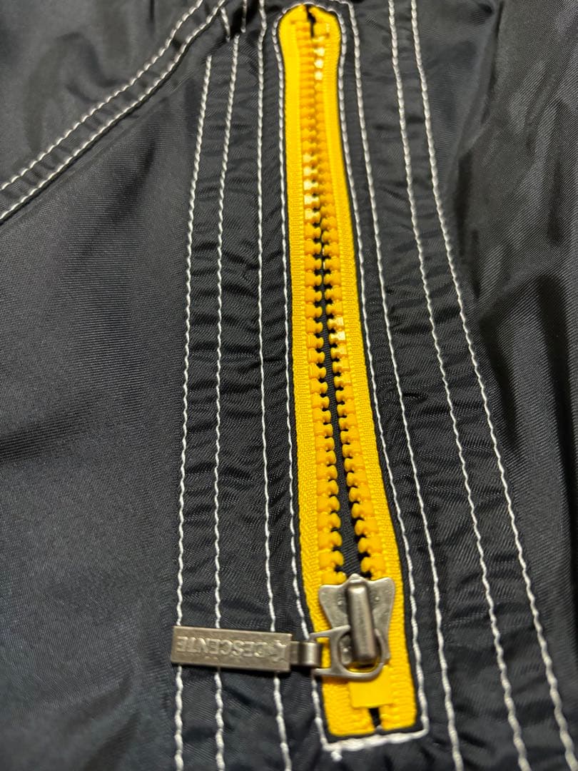 阪神タイガース　デサント　プロコレ　ブルゾン　グランドコート