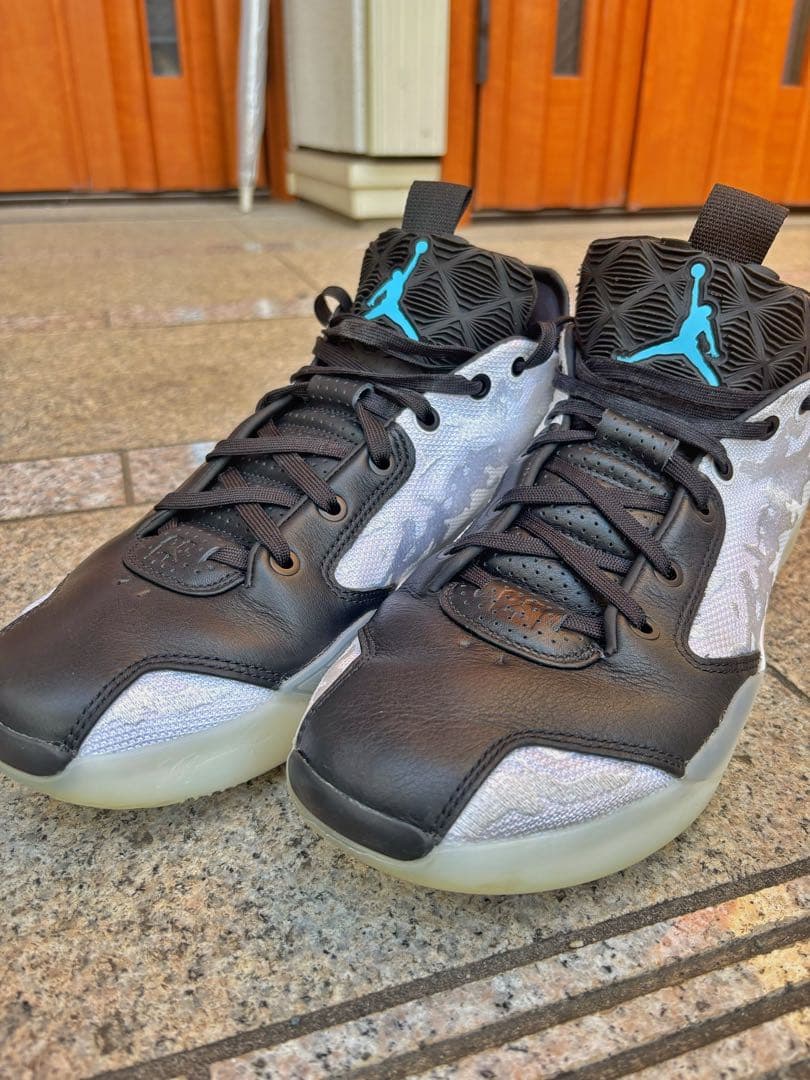 Air Jordan39 ブラック/ホワイト/ブルー