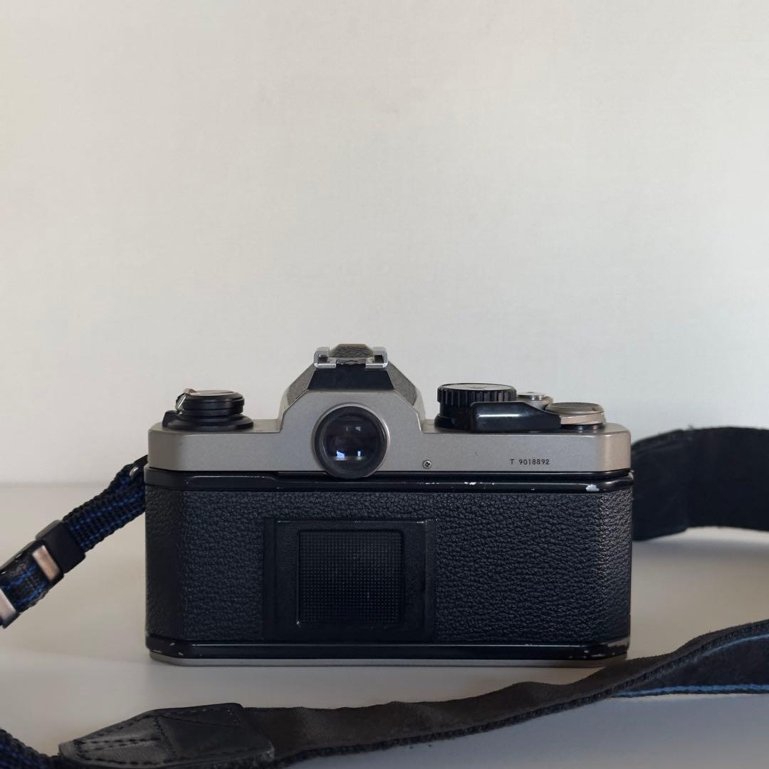 d*7様 美品 Nikon FM2T 一眼レフカメラ チタン