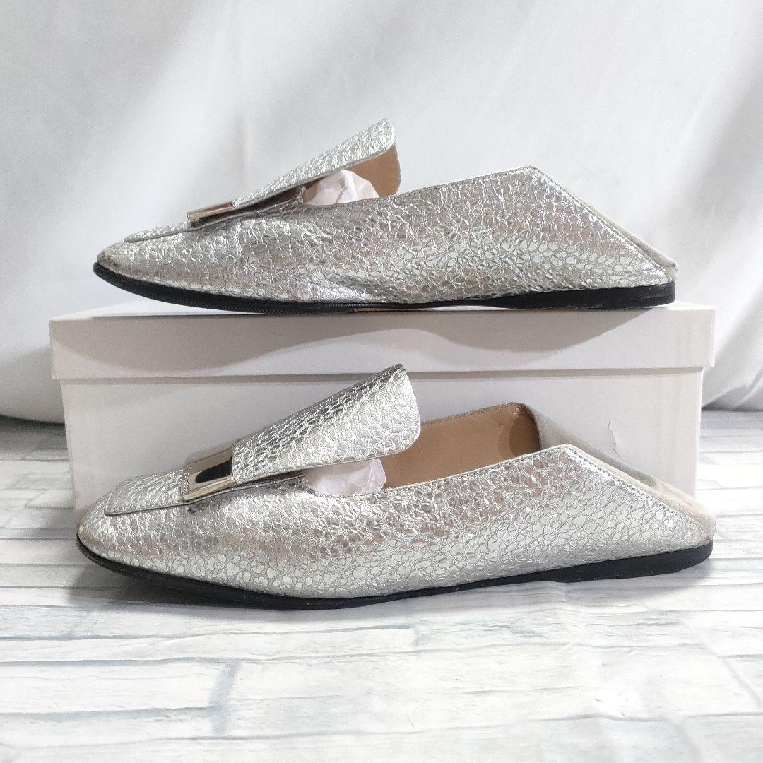 セルジオロッシ　フラットシューズ　シルバー　プレートバックル　35.5