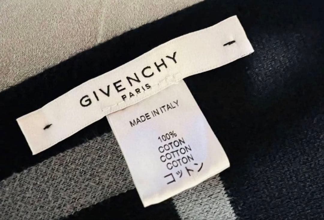 GIVENCHY 幾何学模様 マフラー グレー