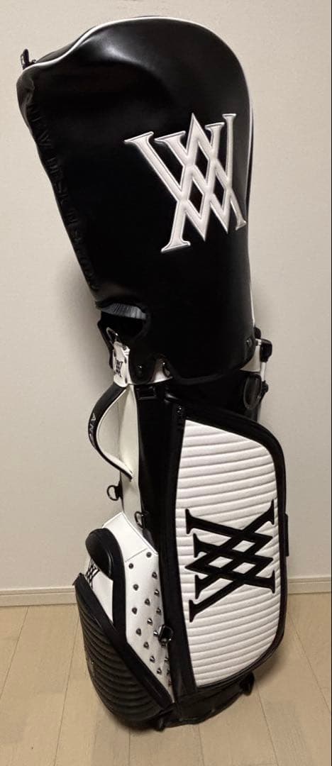 アニュー ゴルフバッグ カラー黒✗白