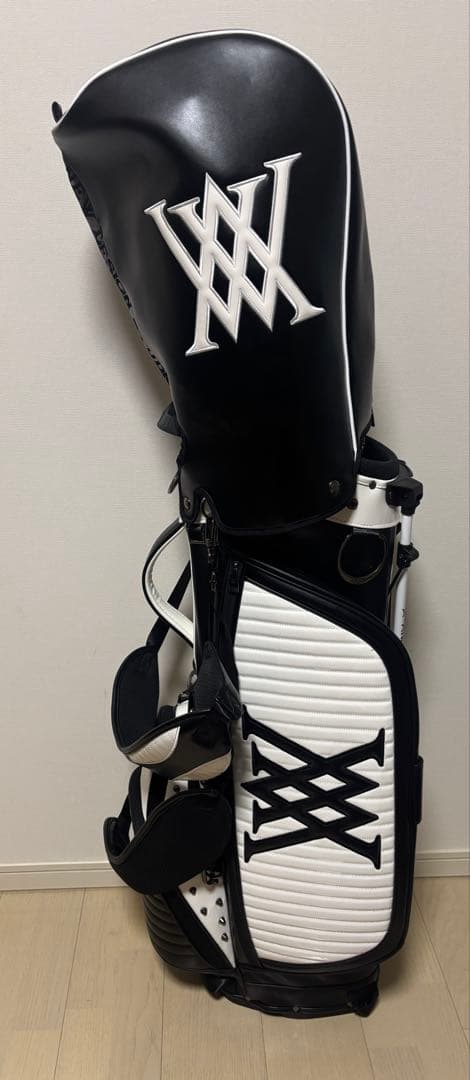 アニュー ゴルフバッグ カラー黒✗白