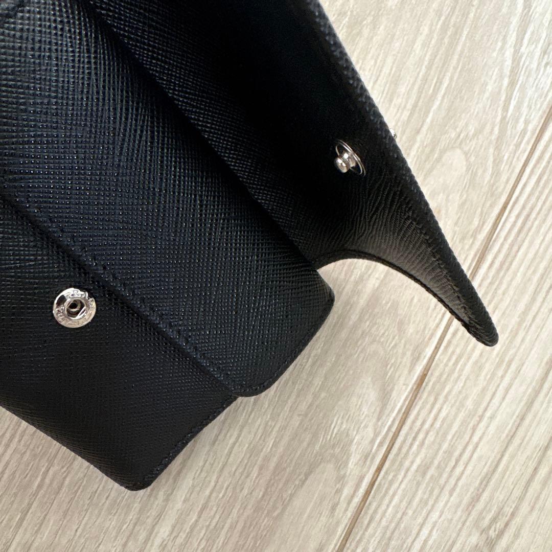 PRADA プラダ サフィアーノトライアングル ミニ財布