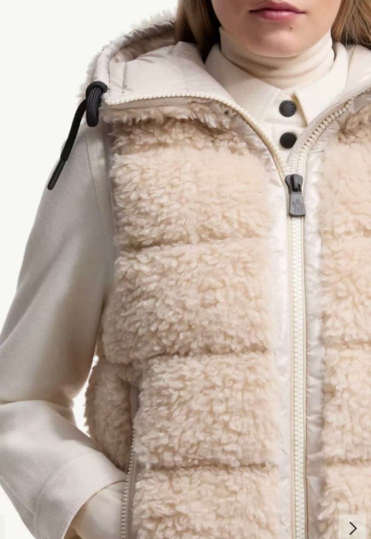 MONCLER モンクレール Teddy フーテッドダウンベスト XS 未使用品