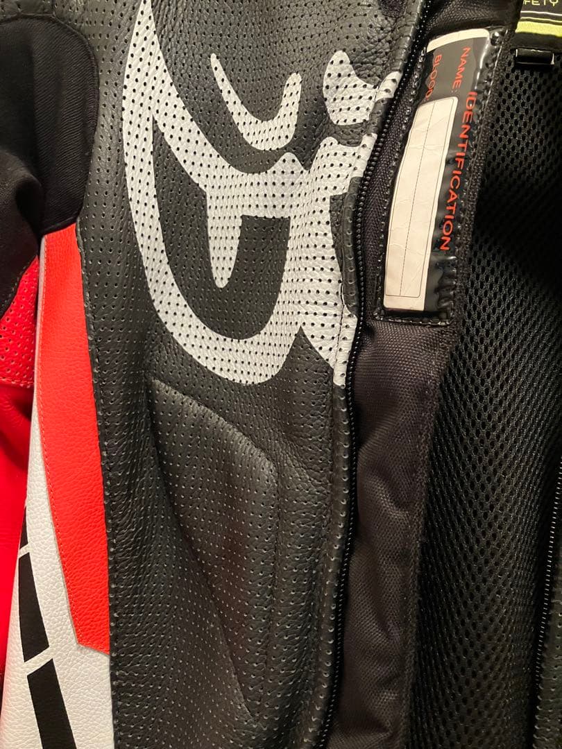 期間限定値下げ✨ベリック レディース XL レーシングスーツ　GP2 モデル　革