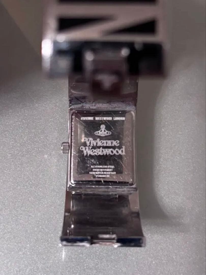 Vivienne Westwood バングルウォッチ シルバー