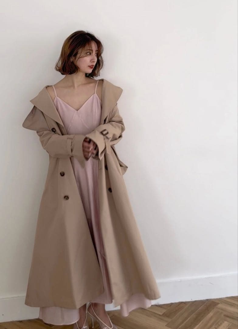 PUI 未使用　トレンチコート