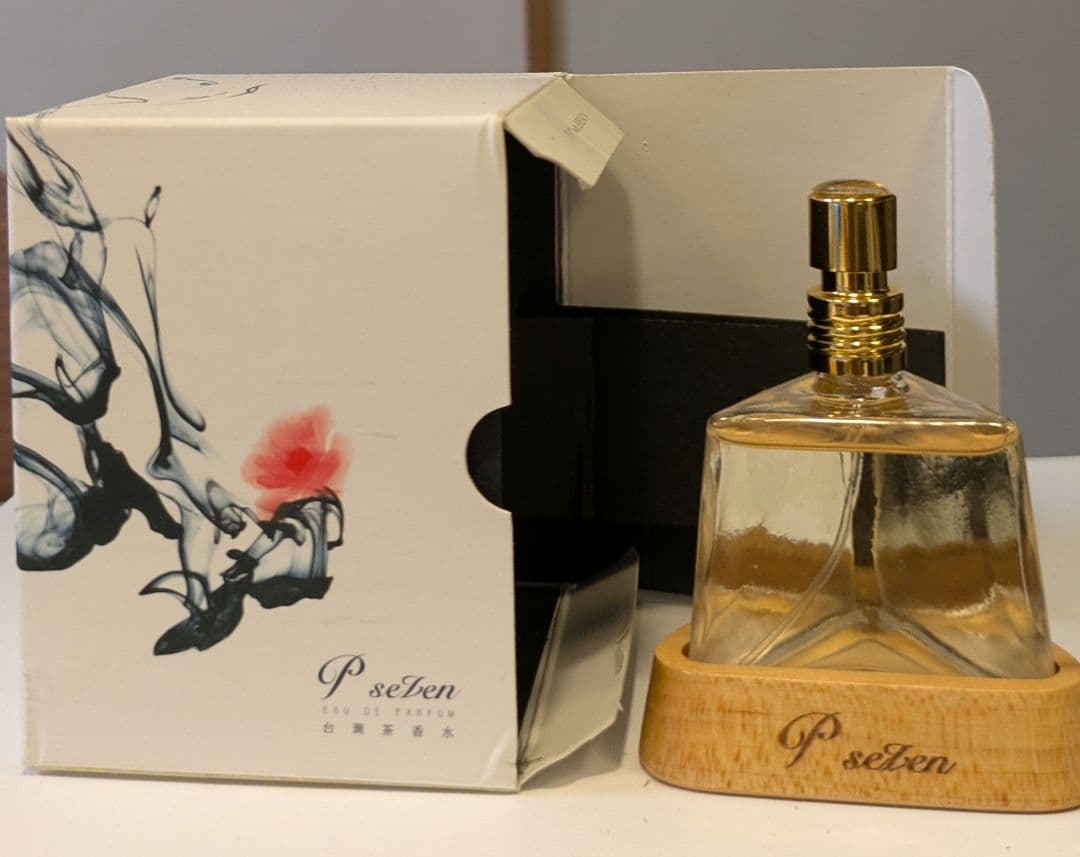 P.seven 香水 22ml　日本限定　金萱茶香水