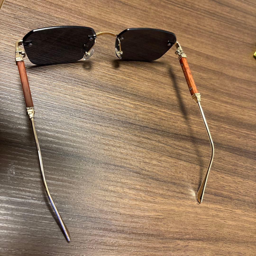 CARTIE カルティエ 金属フレームサングラス 軽量 ブラック