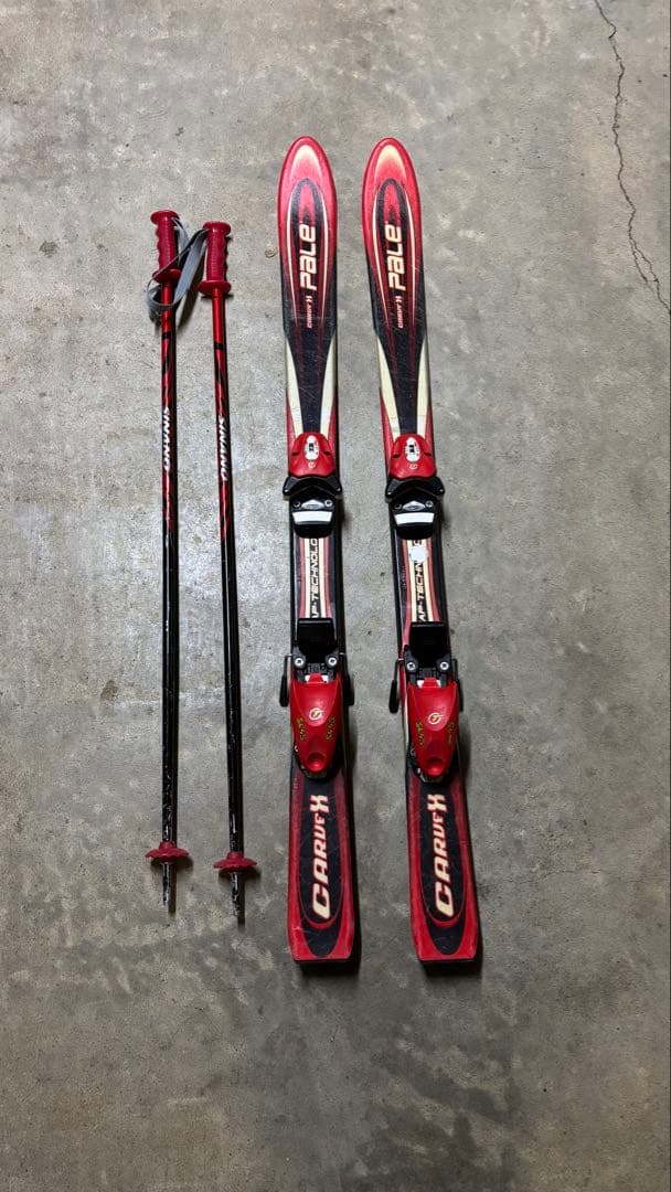 子供用　Carv X Pale スキーセット 赤 黒 スキーポール付き