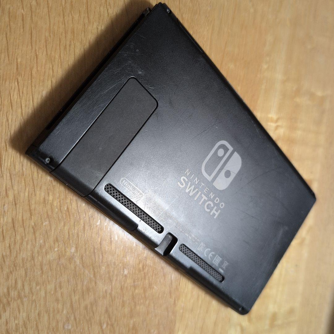 Nintendo Switch 本体 紫と赤のジョイコン　（注）ジャンク