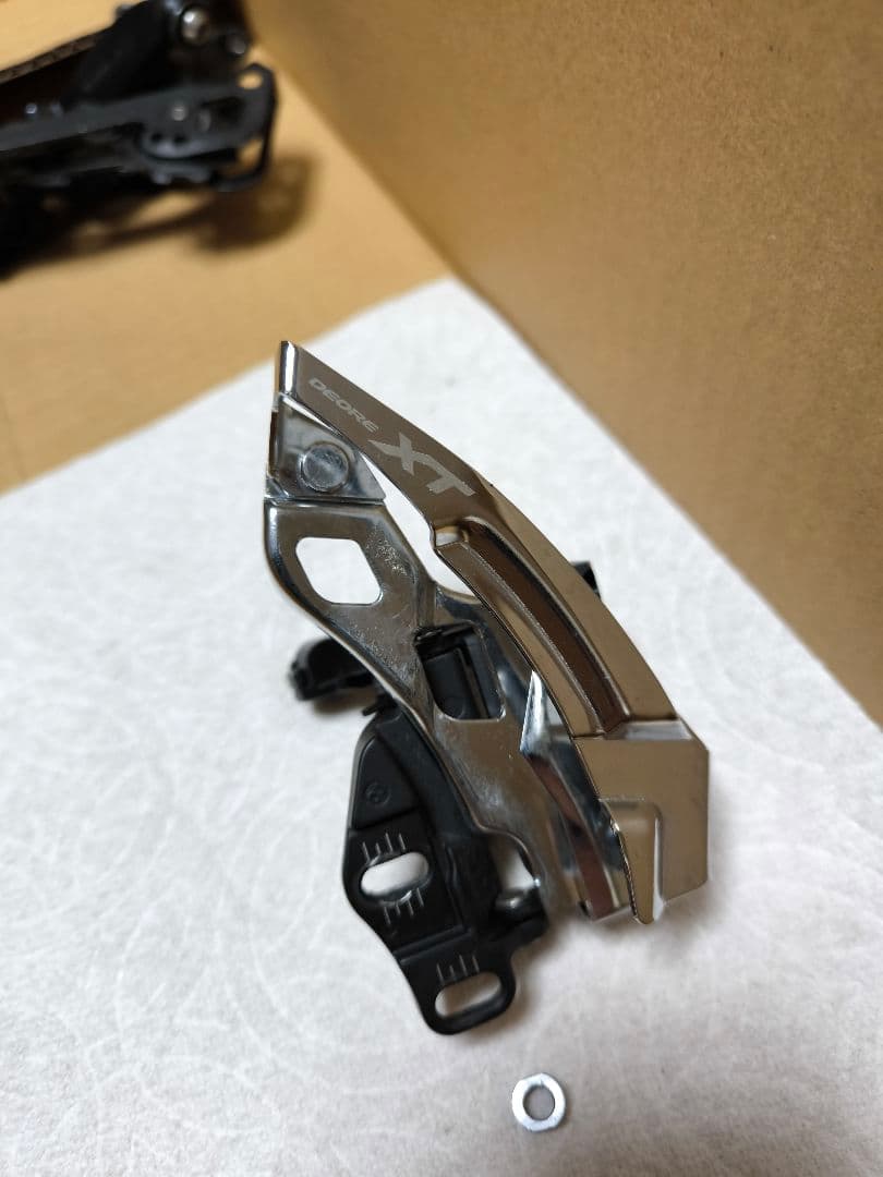 セット フロントとリアディレイラー 11速 シマノ XT M8000