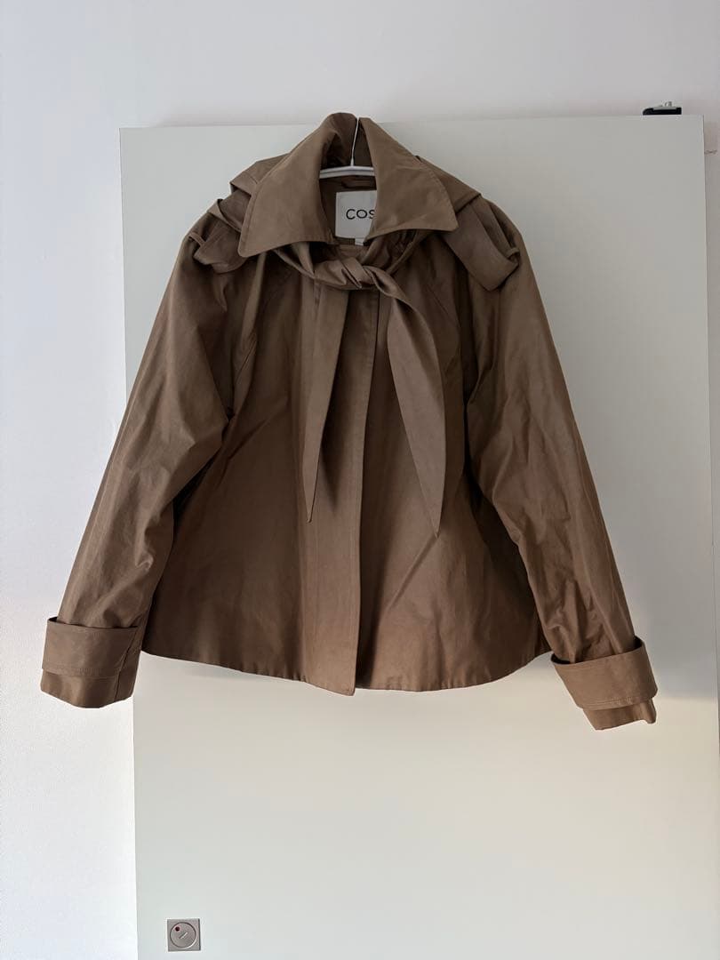 COS ショートコート