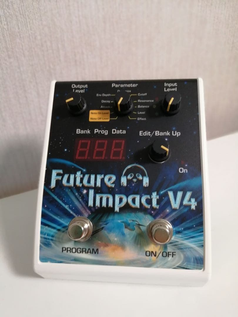 Future Impact V4 【未使用】　ベースエフェクター シンセ