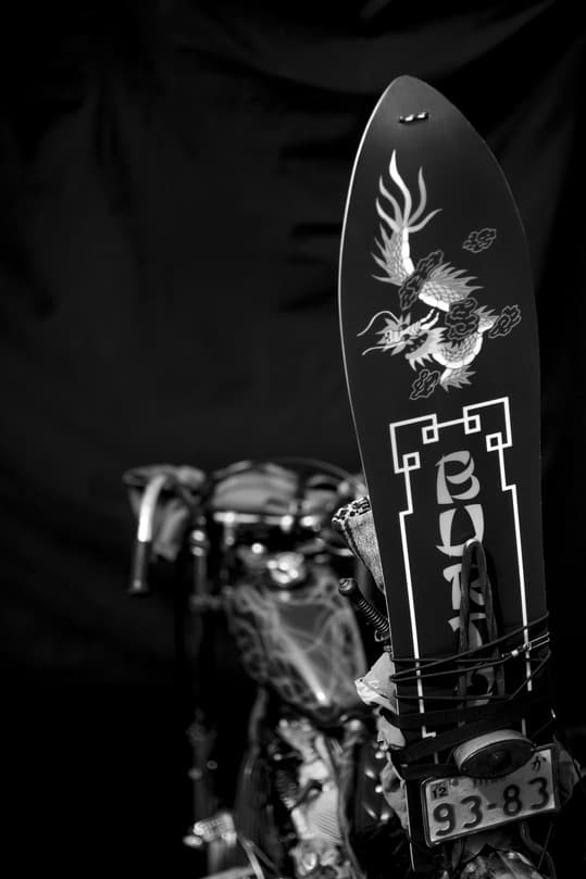 Burton Neighborhood コラボ　雪板 スローバック 美品