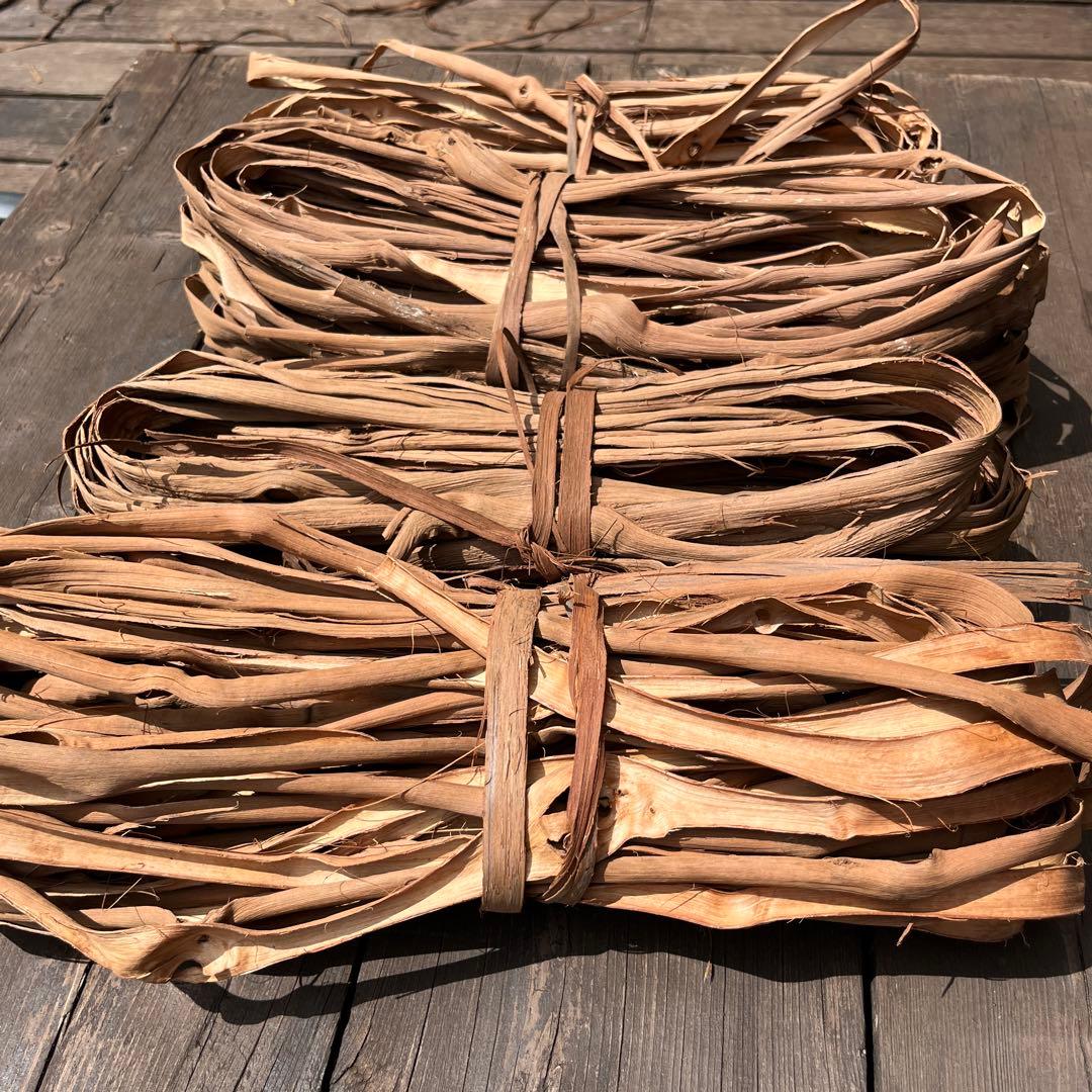 山葡萄の蔓　Ｓ級品 1640g 初物