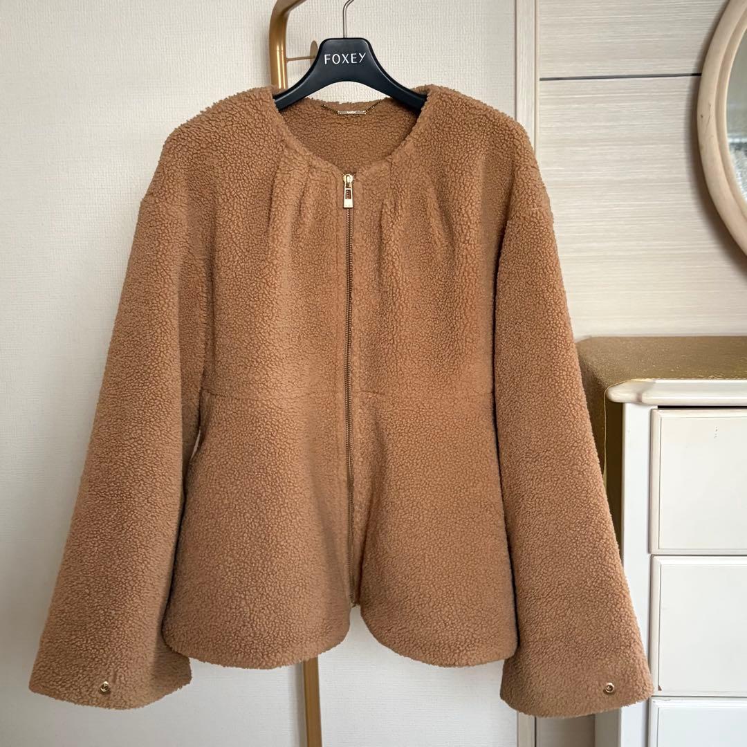 m*i様 【極美品】セルフォード ボアペプラムジャケット38 キャメル