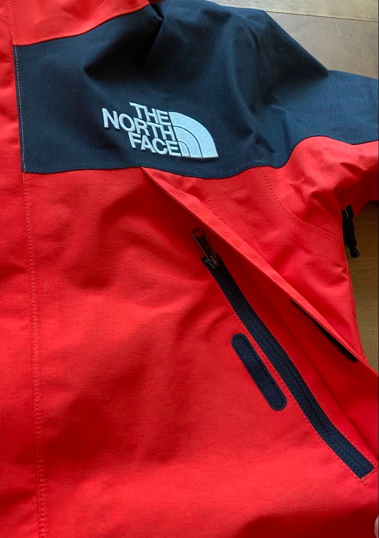 ジャケット・ブルゾン THE NORTH FACE GORE-TEX 130