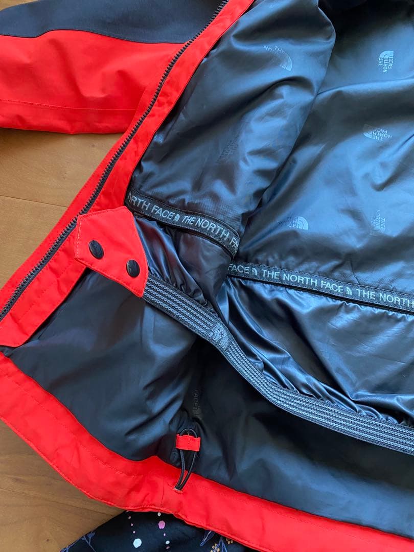 ジャケット・ブルゾン THE NORTH FACE GORE-TEX 130