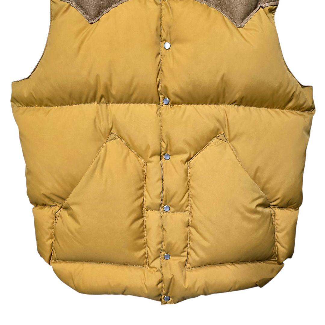 ロッキーマウンテンフェザーベッド ダウンベスト クリスティ マスタード 42