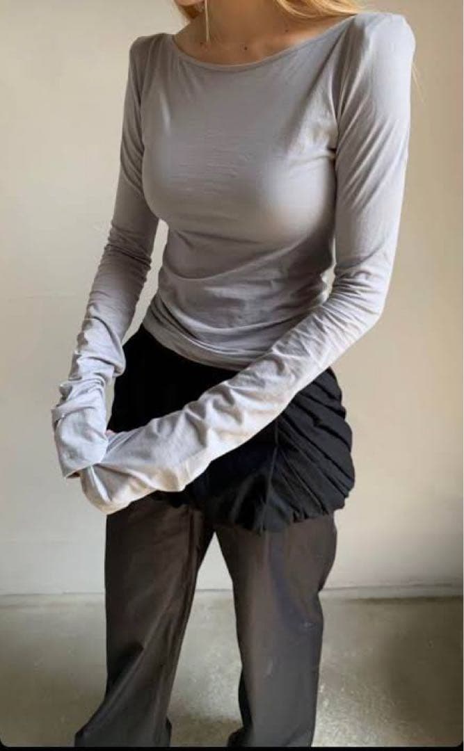 ans dotsloevner トップス