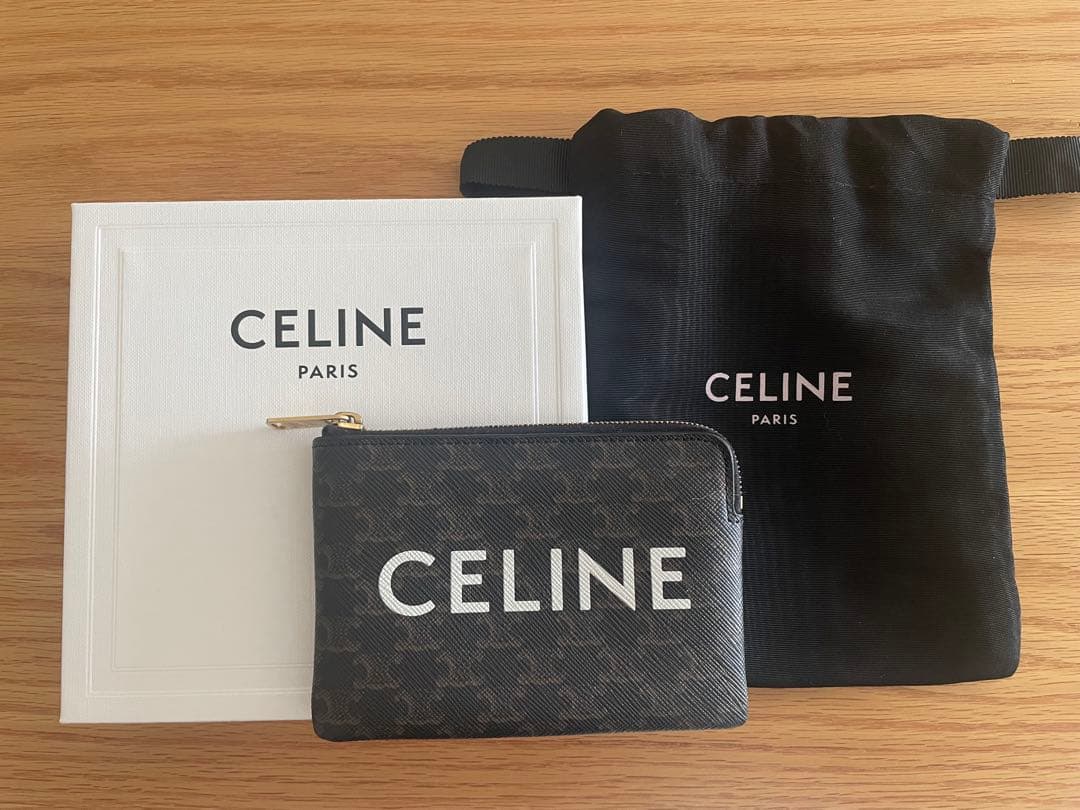 【美品】セリーヌ トリオンフキャンバス ケース キュイル ロゴ ブラウン