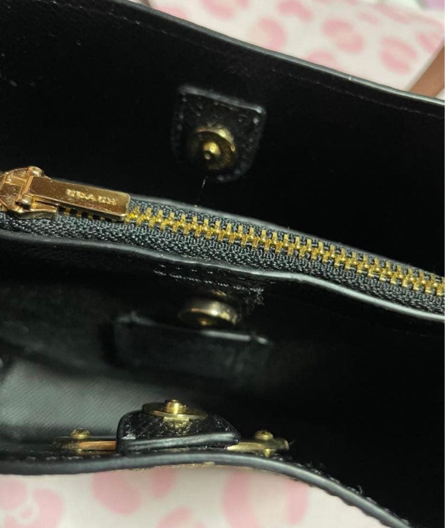 未使用♡ 断捨離中　コーチ　coach 小花　春　花柄　可愛い　ショルダー