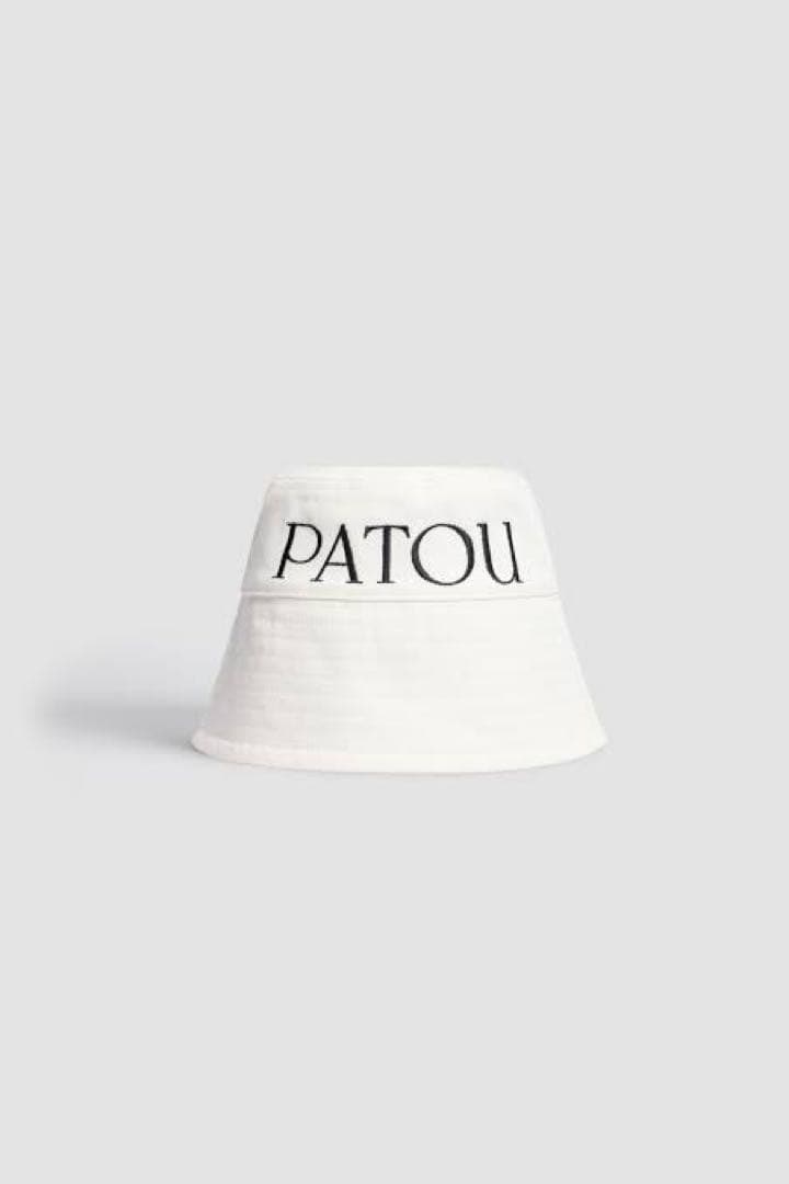 ぴ PATOU バケットハット ホワイト