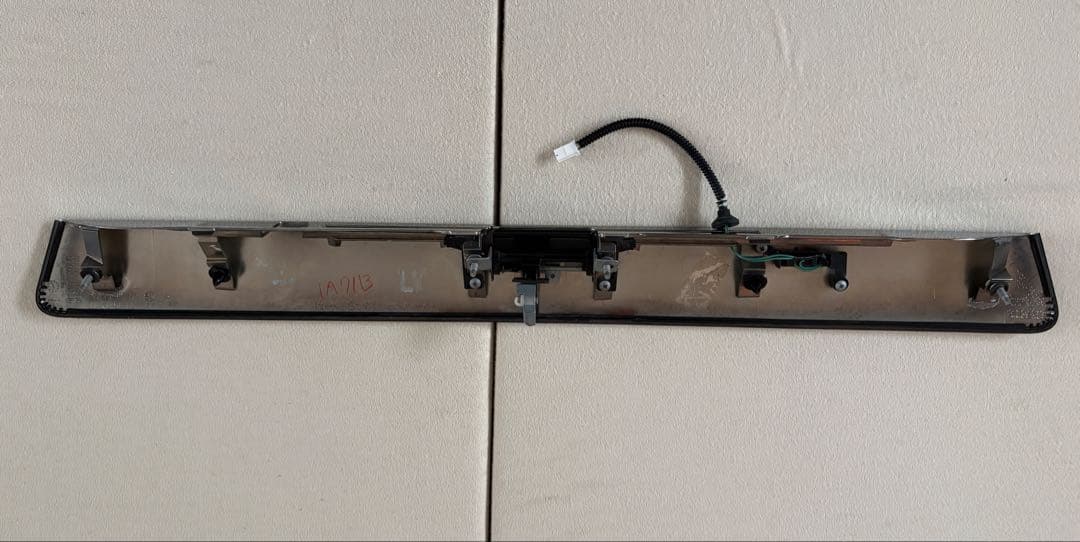 アイチ　キャラバンアーバンクロム　バックドアフィニッシャーリアガーニッシュ