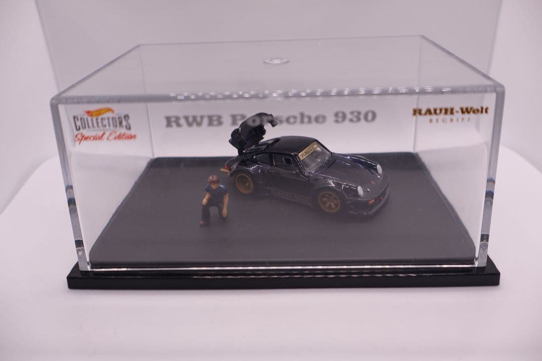 ホットウィール rlc限定 ポルシェ RWB 930 中井啓氏フィギュア付き