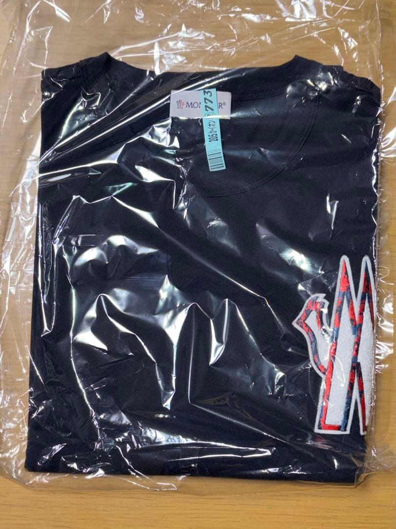 モンクレール ロゴ刺繍 長袖Tシャツ