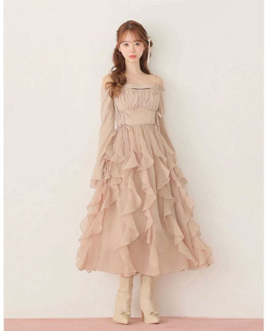 ワンピース Ruffle frill chiffon docking onepiece